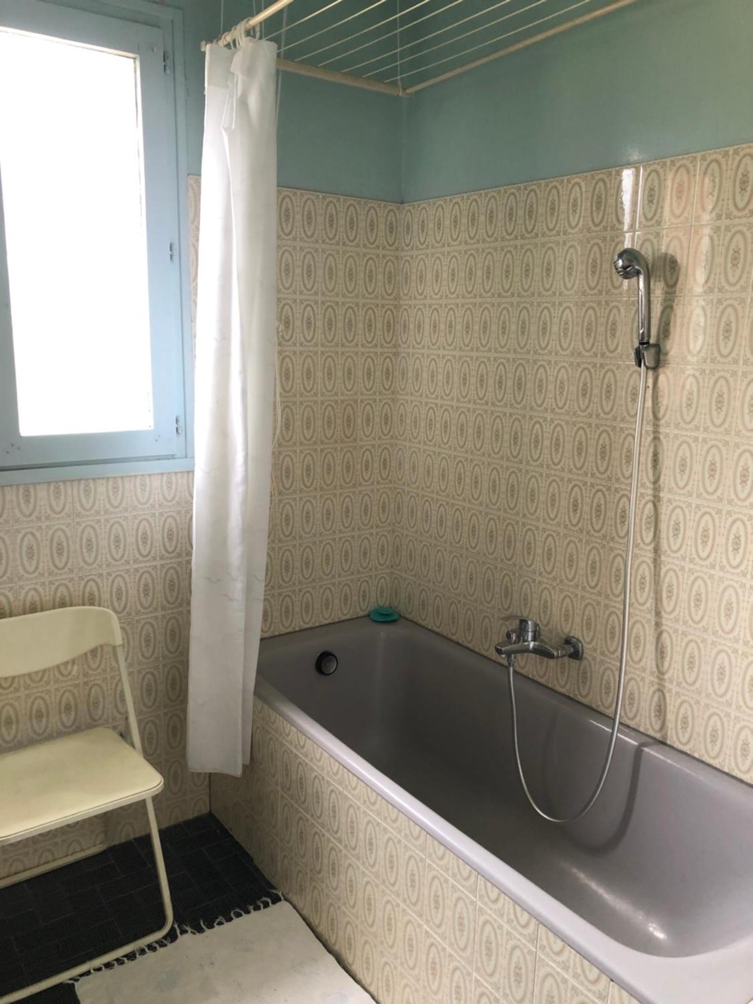Chambre 2 Dans Un Appartement Bourg-en-Bresse Exterior foto
